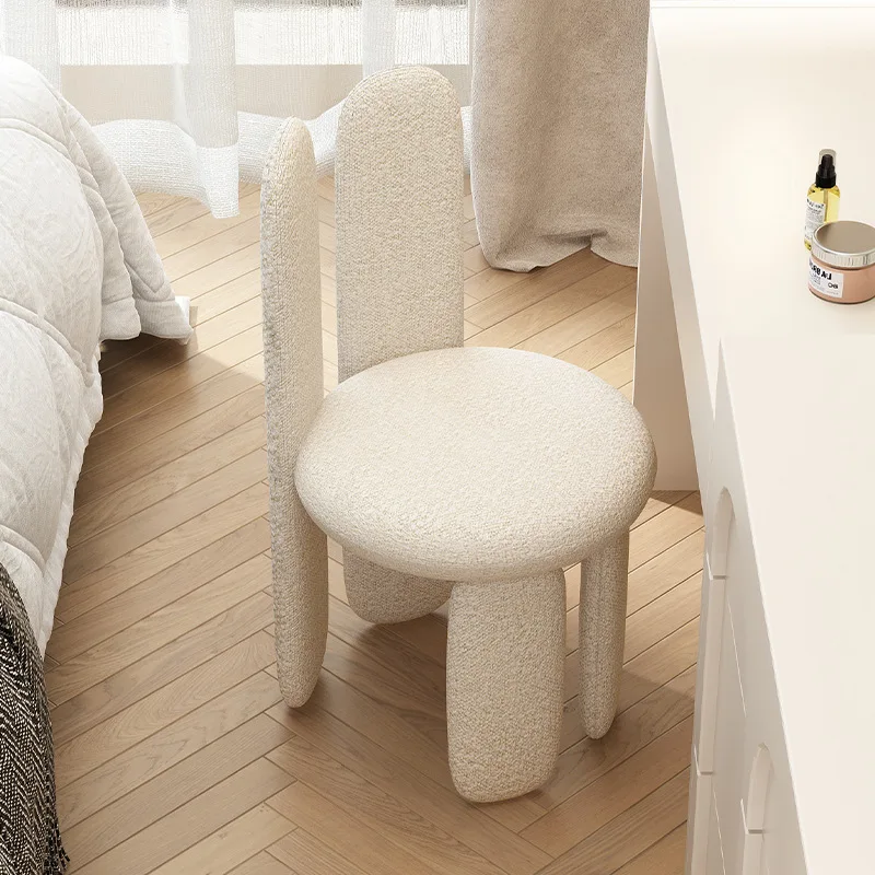 كرسي أنيق وعصري لغرفة النوم ال - مراجعة Bedroom Furniture وسعره